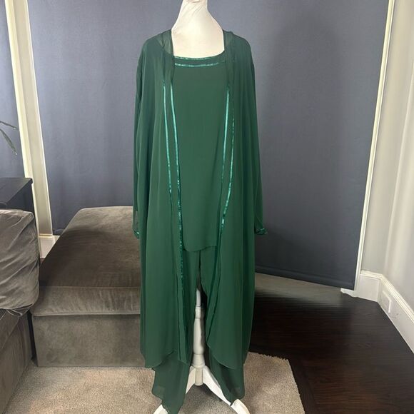 Women’s Green Chiffon 3 Piece Formal Mother of the Bride Pants Suit Size 22W NEW - Picture 1 of 14